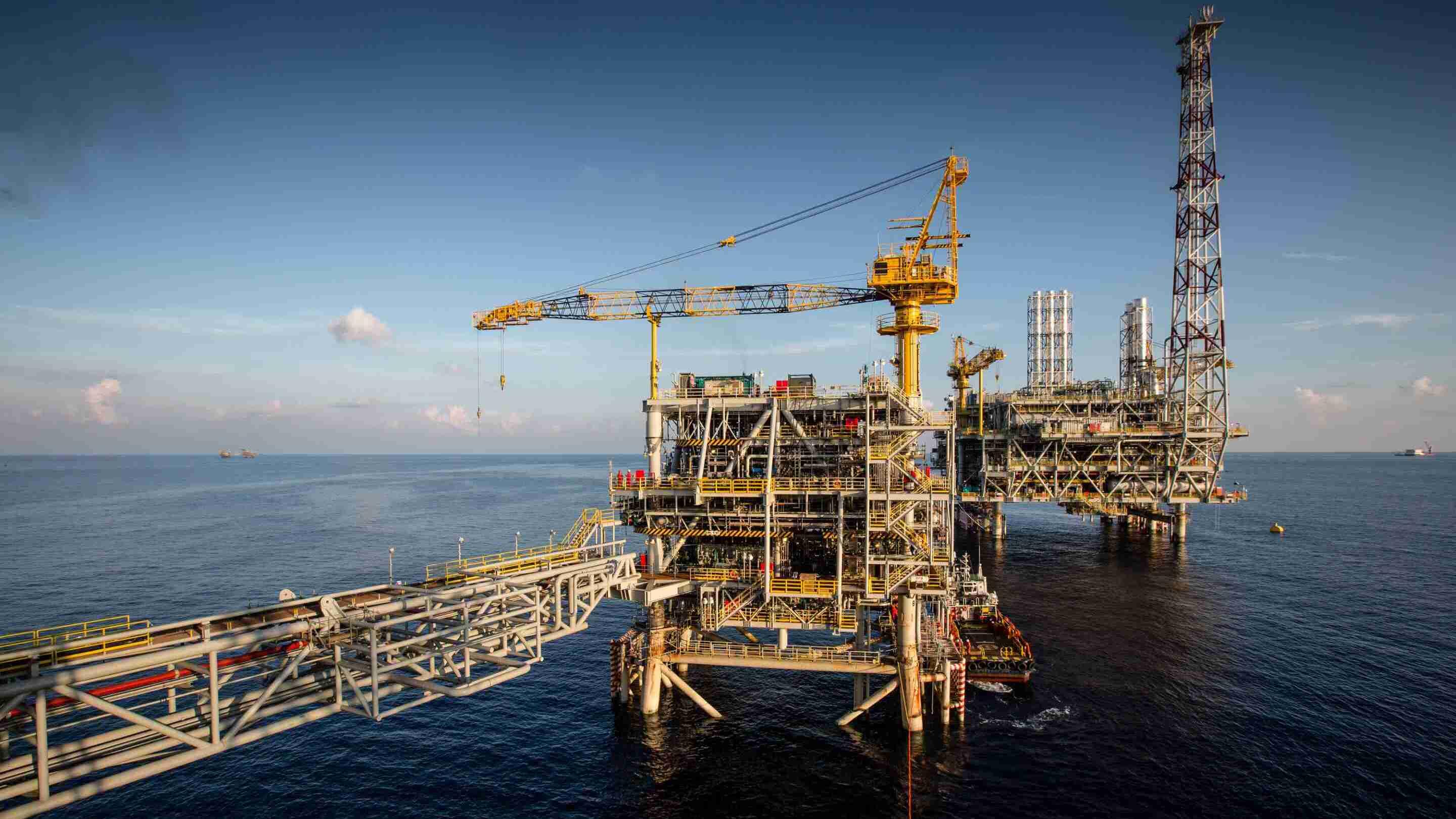 MSIA Tapis EOR offshore oil platform