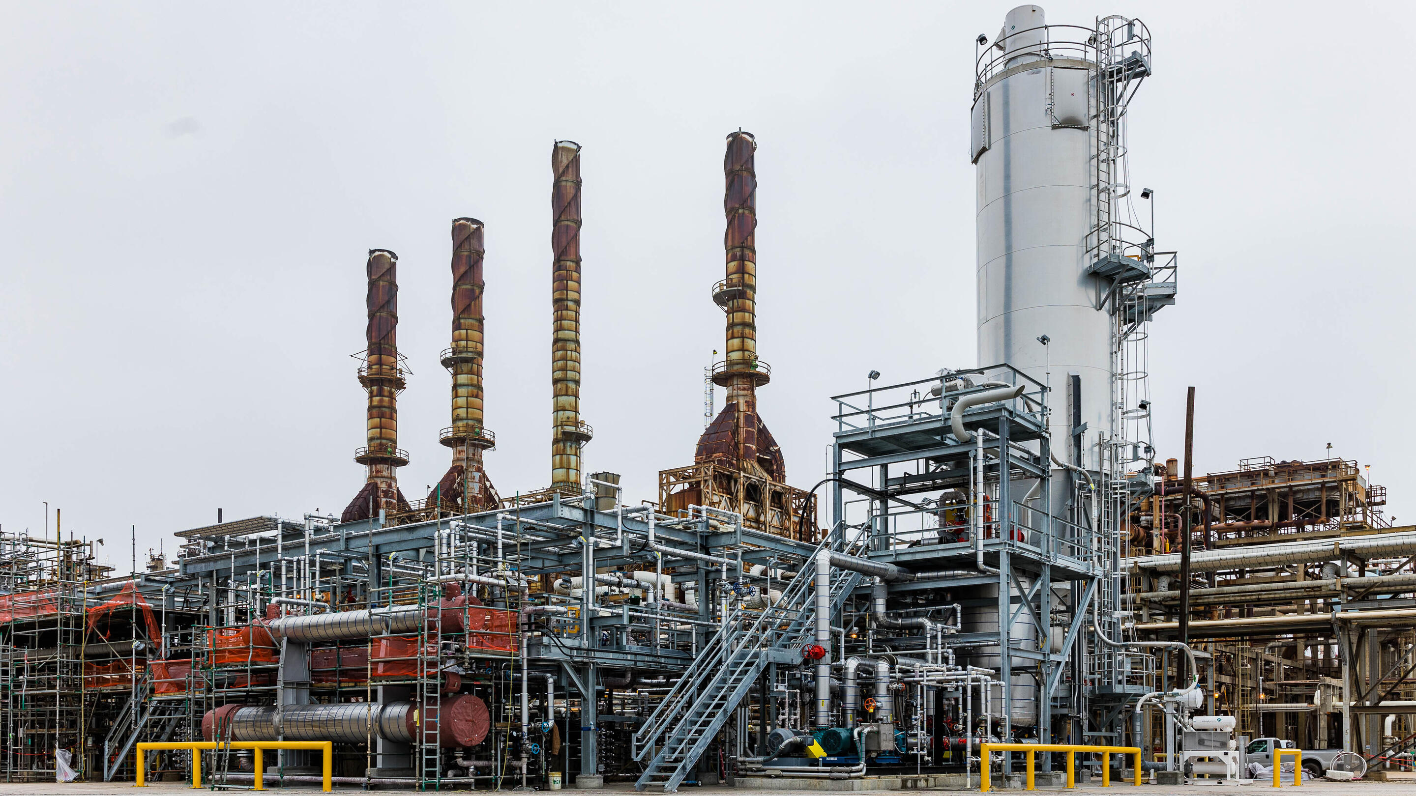 Exxtend technology for advanced recycling