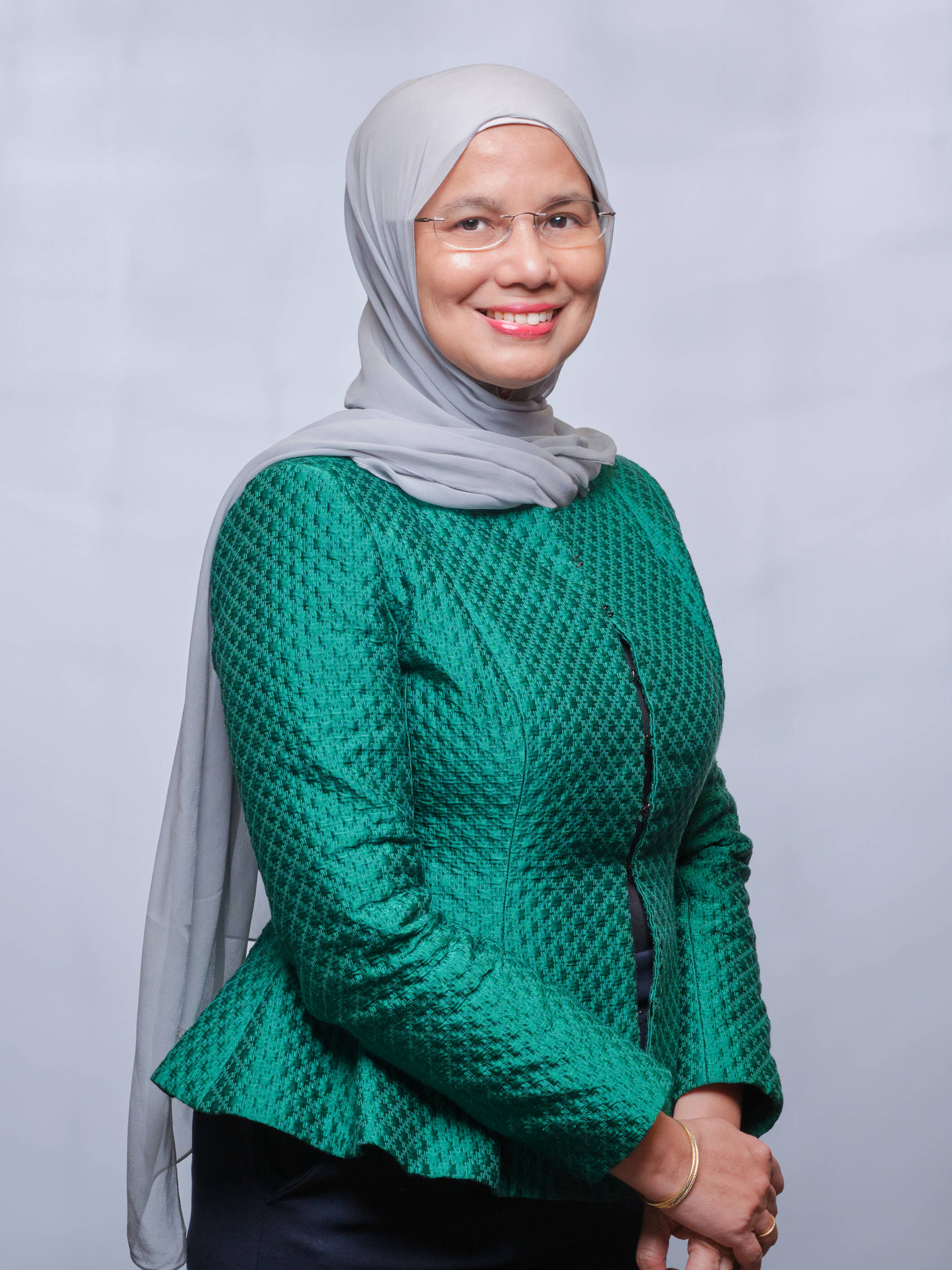 Intanwati Abu Bakar headshot