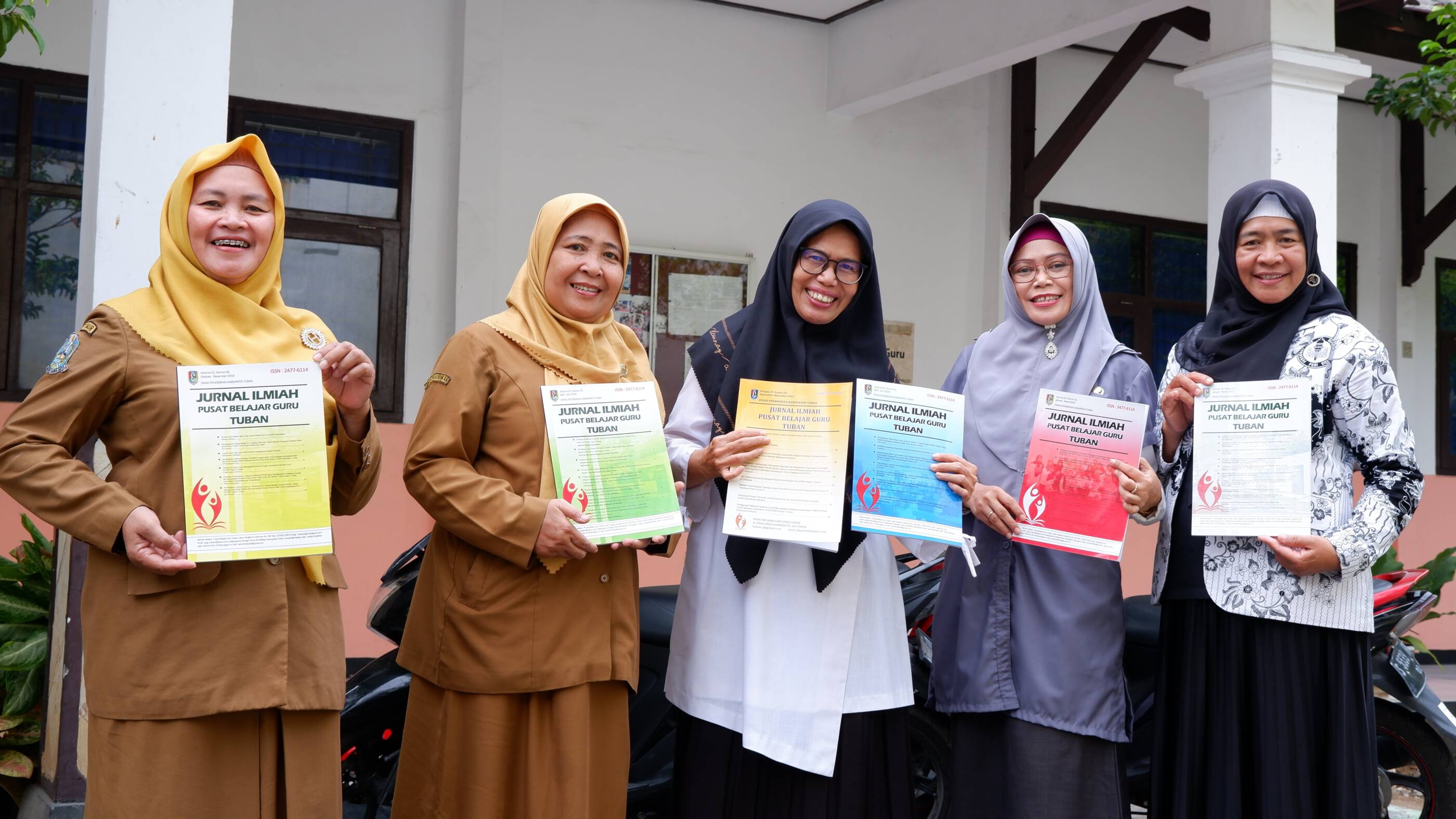 Since 2018, ExxonMobil has trained local teachers in digital literacy